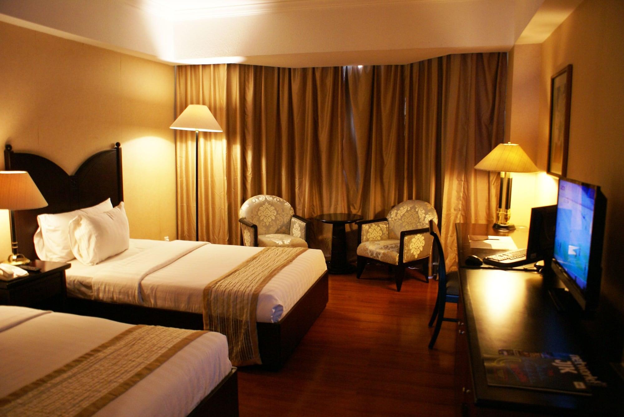 The Acacia Hotel Джакарта Екстериор снимка
