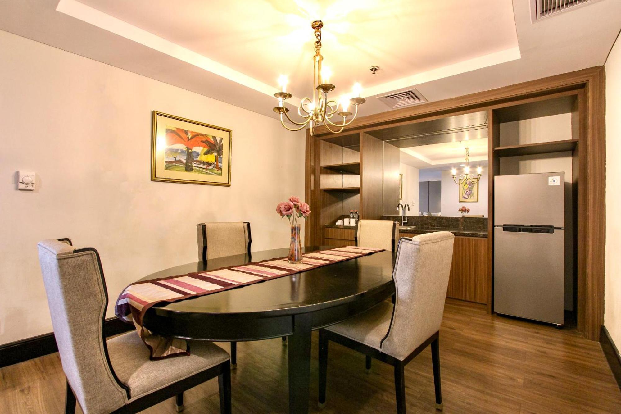 The Acacia Hotel Джакарта Екстериор снимка