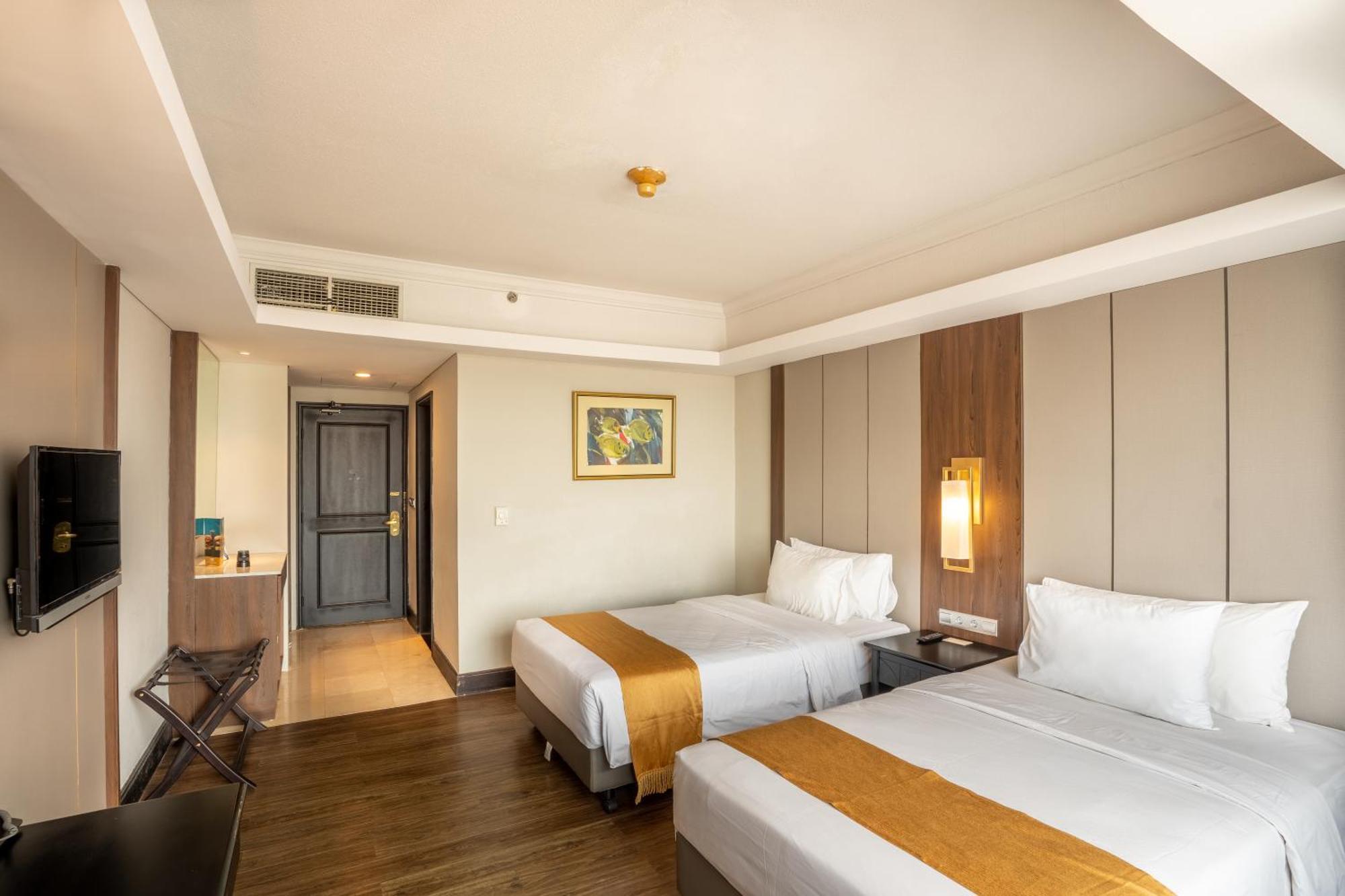 The Acacia Hotel Джакарта Екстериор снимка