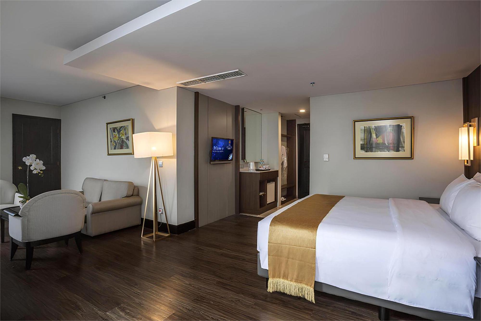 The Acacia Hotel Джакарта Екстериор снимка