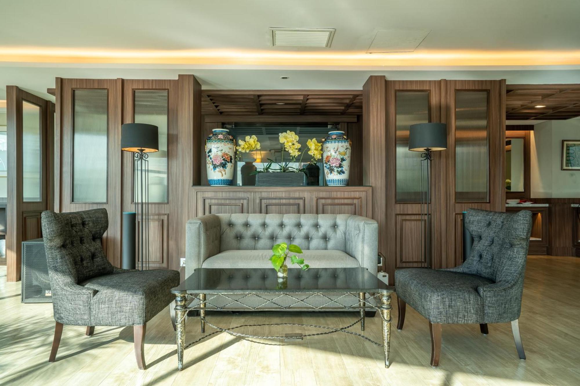 The Acacia Hotel Джакарта Екстериор снимка
